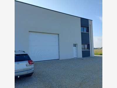 A louer local d'activité 250m² agglo d'Alençon