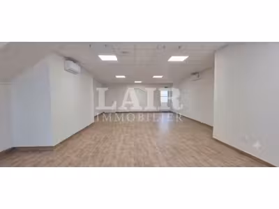 Location Locaux d'activités - Entrepôts à Alençon