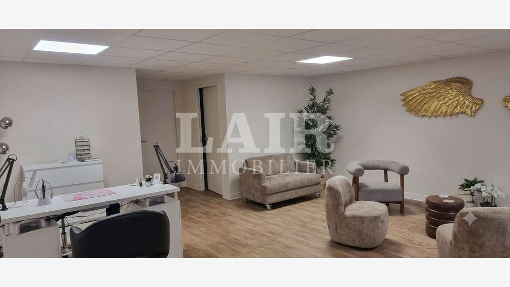 A louer local d'activité de 180m² centre Alençon