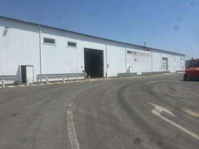 Location Locaux d'activités - Entrepôts à Alençon