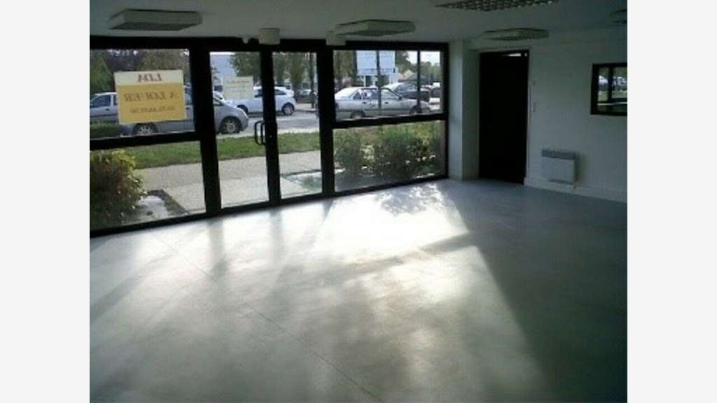 Local d'activité à louer de 260m² à Alençon (61)