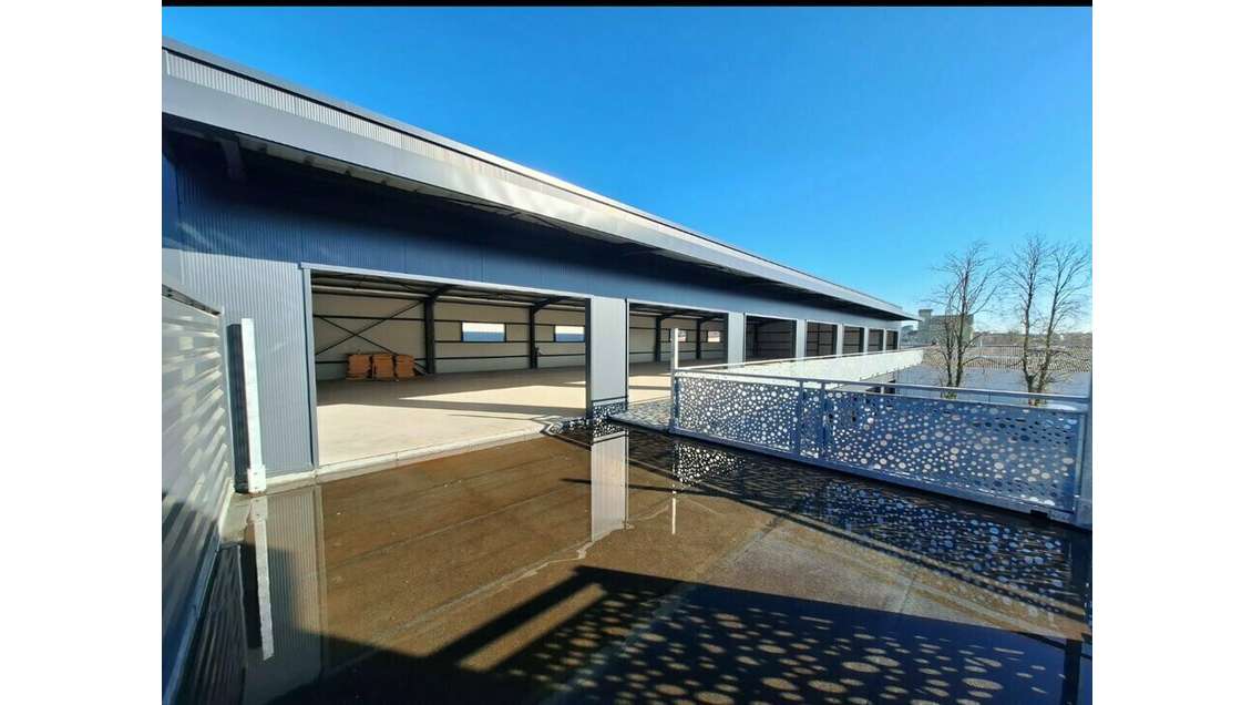 Entrepôt à louer rocade d'Alès