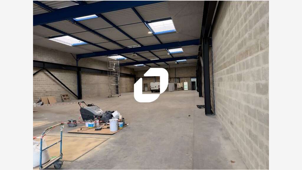 A louer Local d'activité 2240m² Alfortville