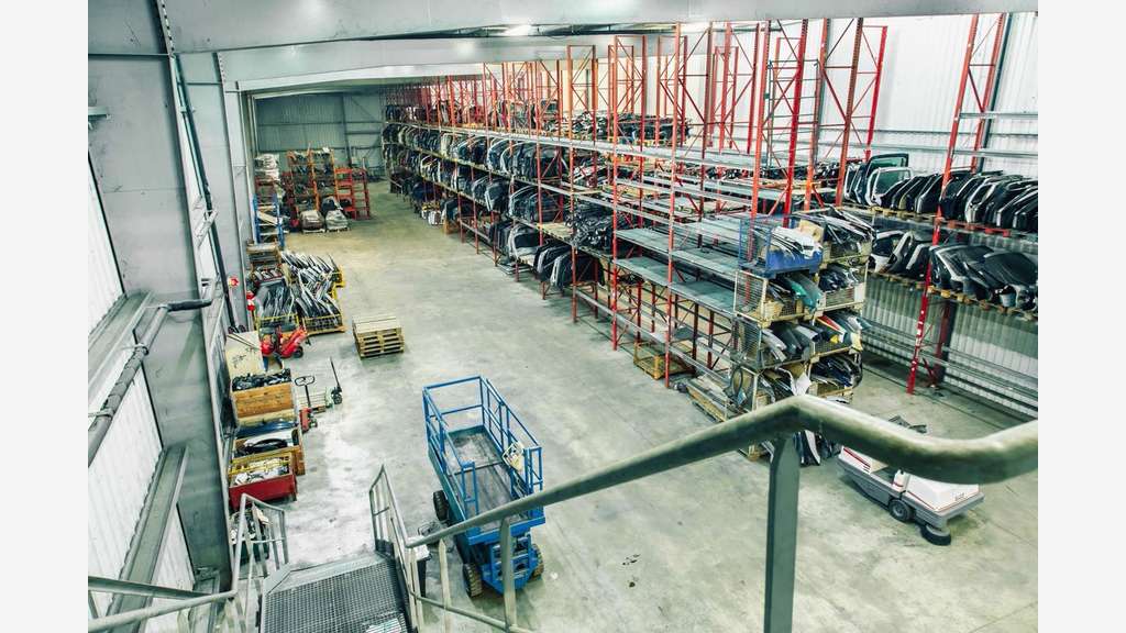 À louer – entrepôt de 1 458 m² à Amblainville