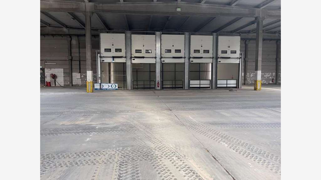 Local Logistique de 8 300m² à louer à Amiens (80)