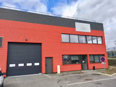 Location local d'activités 603m² en ZI à Amiens