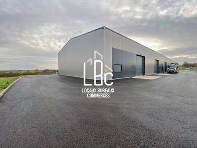 A louer local 330m² moteur ZAC Aéropole Ancenis