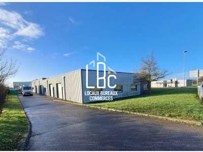 À louer locaux mixtes 286,90m² à Ancenis