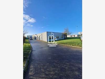 À louer locaux mixtes 286,90m² à Ancenis 