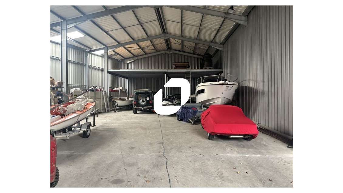 A louer Local d'activité 386m² Andernos les bains