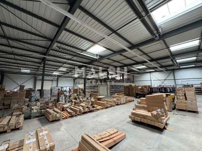 Locaux d'activités 1690m² Andrézieux-Bouthéon A72