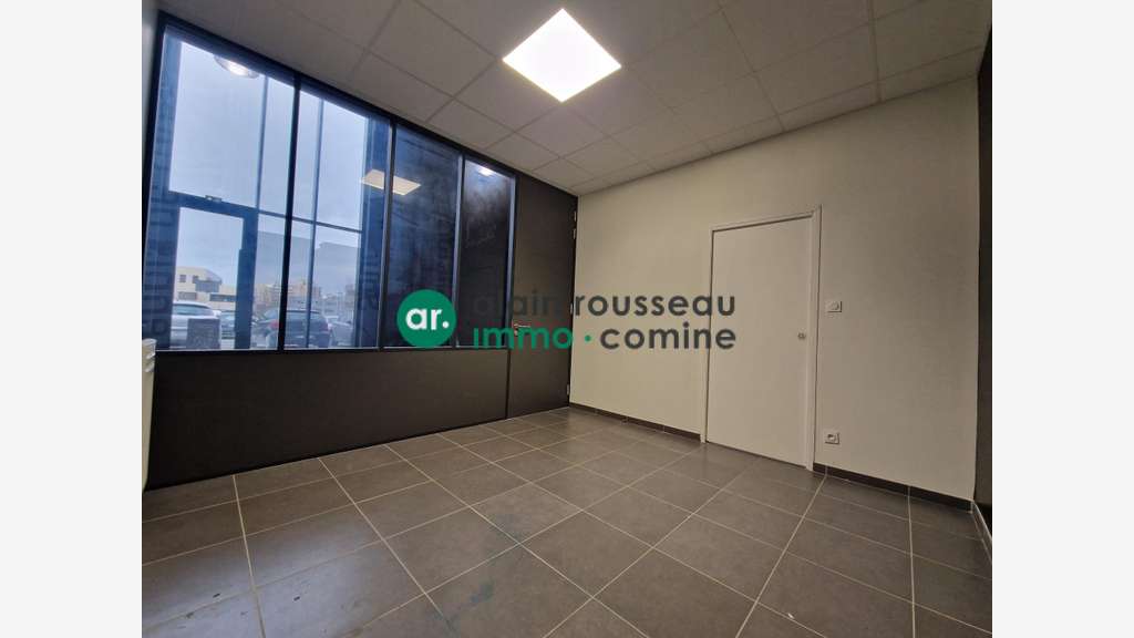 A louer cellule d'activité 135m² à Orgemont