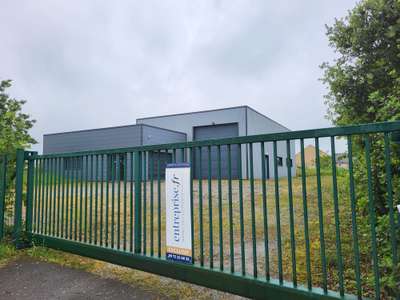 Location Locaux d'activités - Entrepôts à Longuenée-en-Anjou