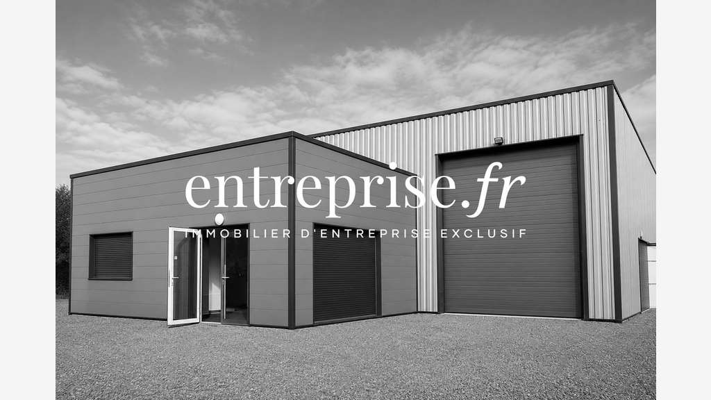 A louer local d'activité 260m² à Angers Nord Ouest