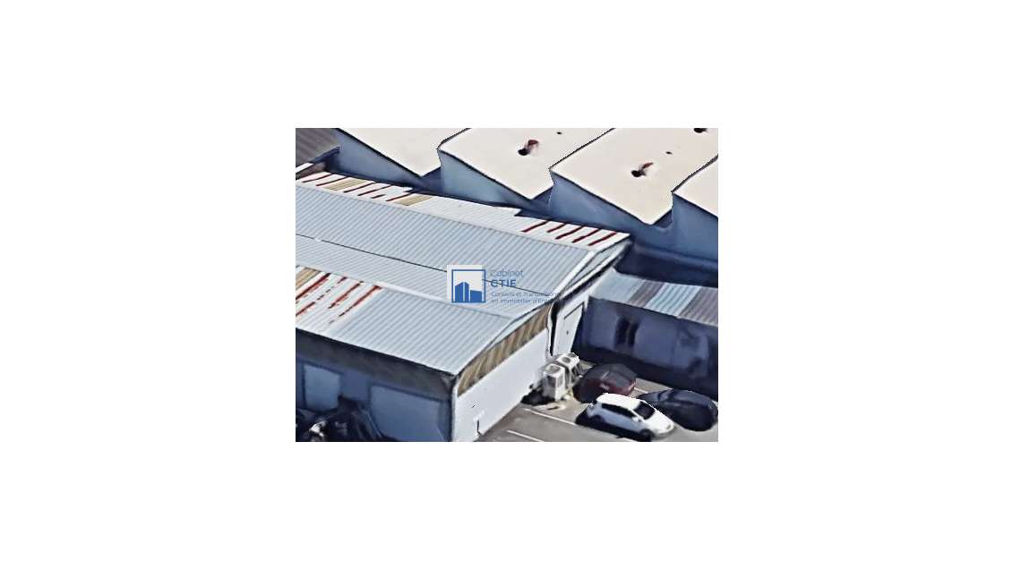 À louer local stockage 106m² + parking à Angers