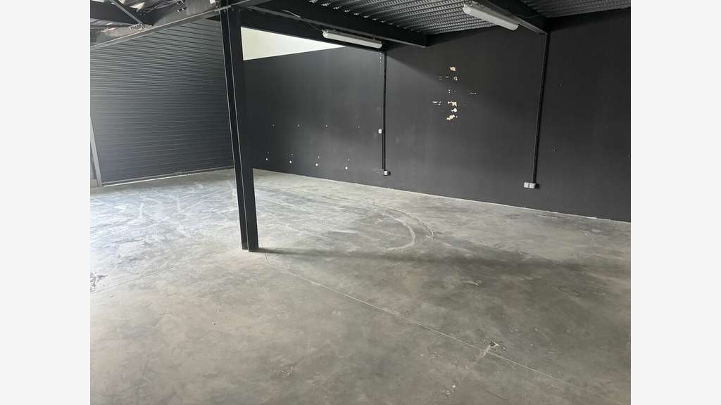 A louer local d'activité 37m² à Anglet empl strat