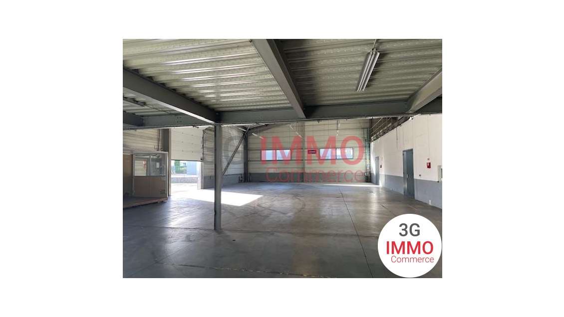 A louer bâtiment 1661m² à Anglet