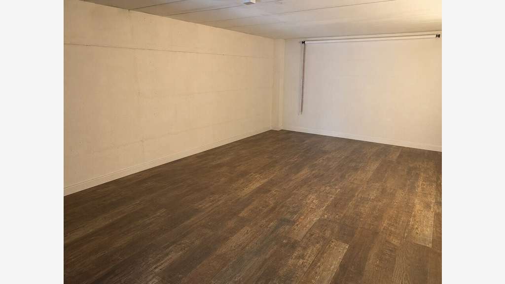 Atelier - Dépôt - Anglet 102 m²