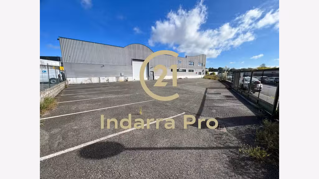 ANGLET - ENTREPOT - LOCAL INDUSTRIEL à louer