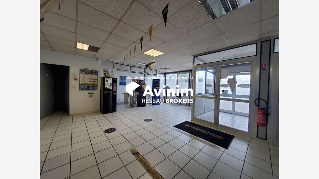 Entrepôt 825m² à louer ZI de Pringy / Argonay