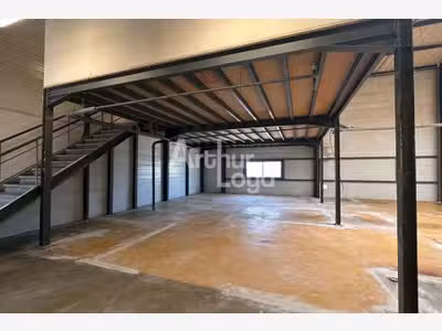Local d'activité 508m² à louer à Annecy proche A41
