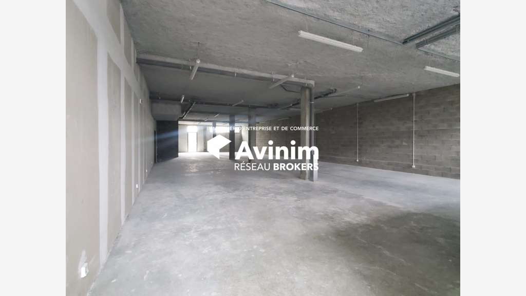 Local d'activité neuf - PAE Les Glaisins - 389m²