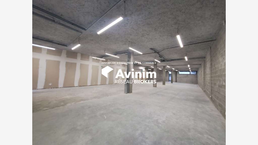 Local d'activité neuf - PAE Les Glaisins - 389m²