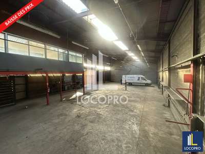 Location Locaux d'activités - Entrepôts à Antibes