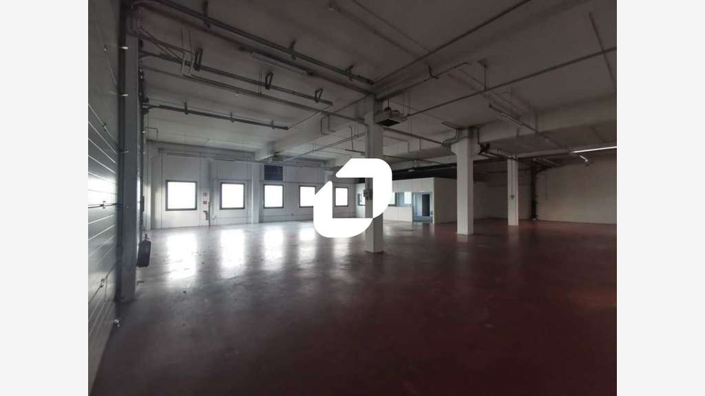 A louer Local d'activité 357m² Antony