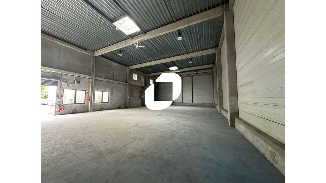 A louer Local d'activité 732m² Argenteuil