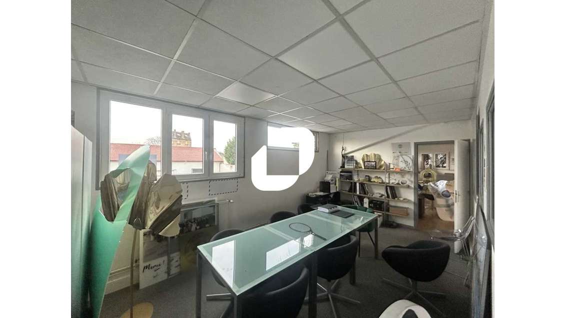 A louer Local d'activité 1140m² Argenteuil