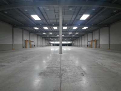À louer entrepôt logistique de 13 350m² Argenteuil