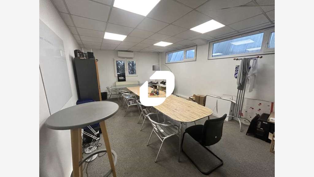 A louer Local d'activité 1140m² Argenteuil