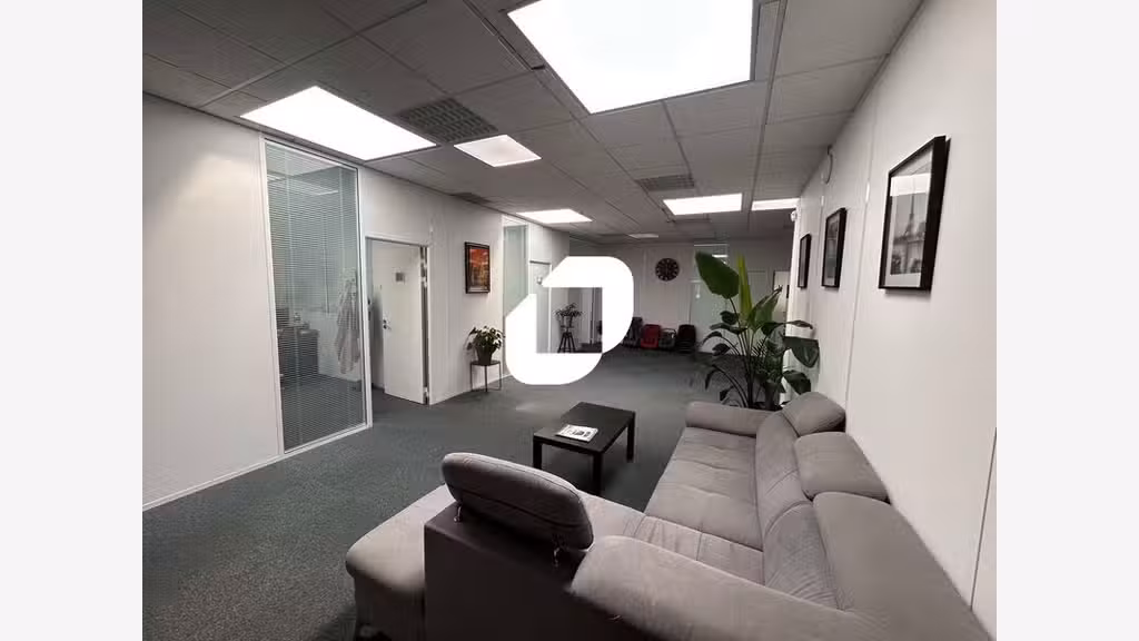 A louer Local d'activité 971m² Argenteuil
