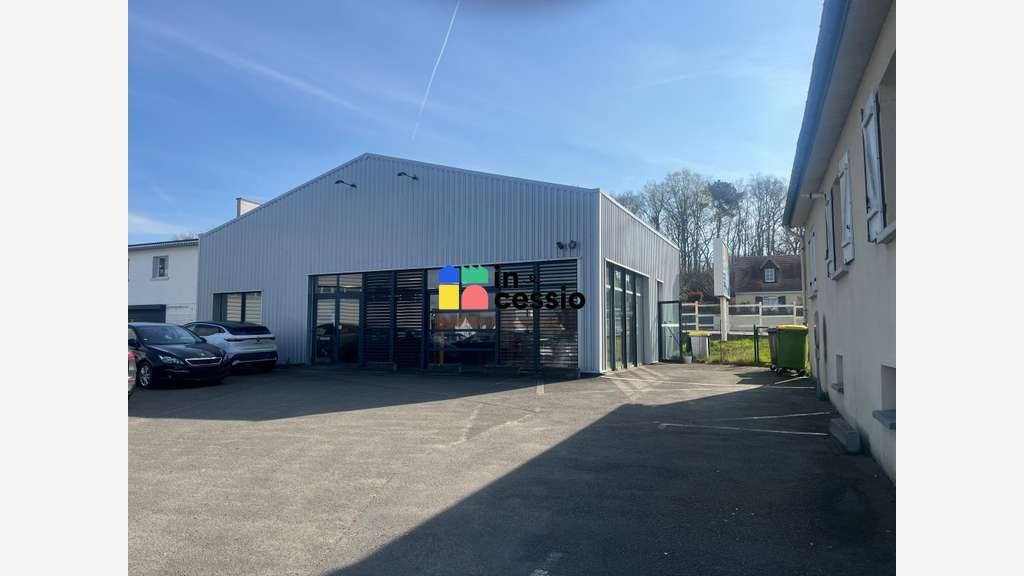 A louer local d’activité bureaux 230m² Le Mans Sud