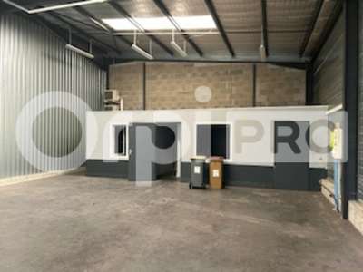 Location Locaux d'activités - Entrepôts à Arnas