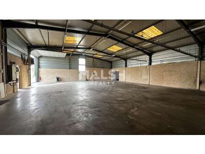 Location Locaux d'activités - Entrepôts à Arnas