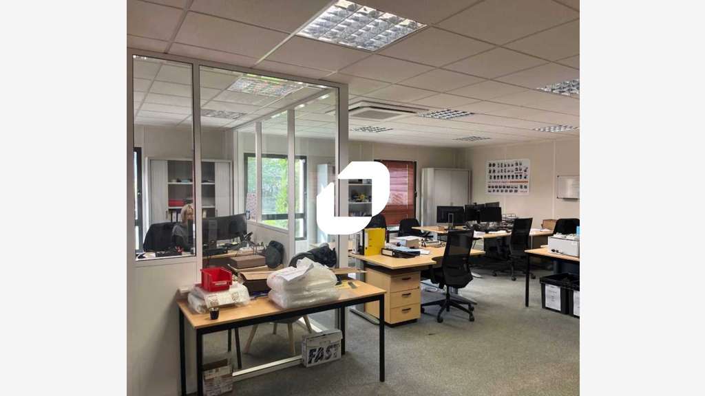 A louer Local d'activité 3304m² Arnas