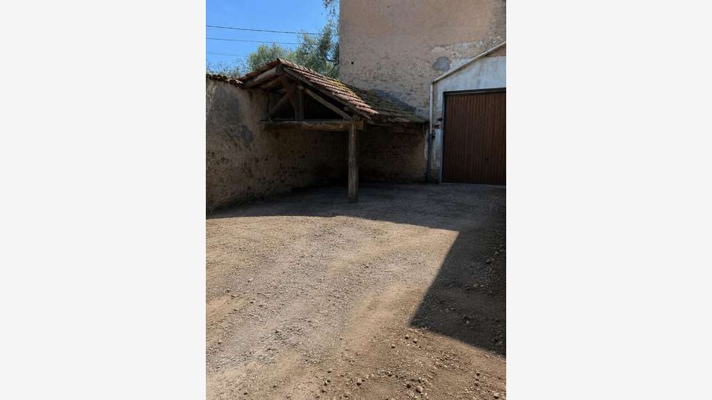 Local d'activité 150m² à louer à Art sur Meurthe