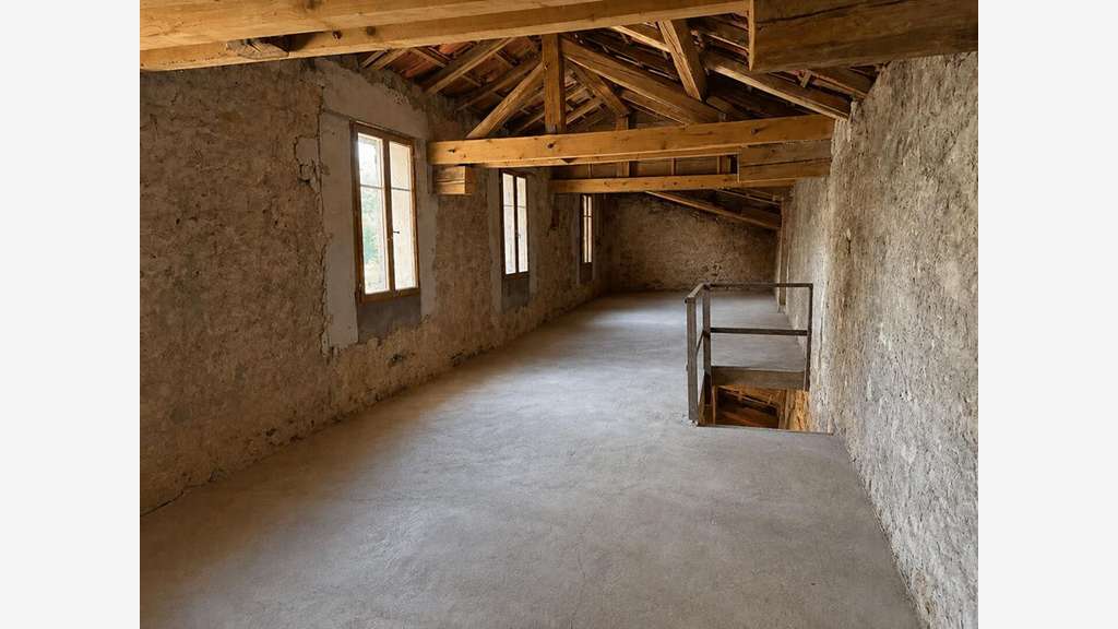 Local d'activité 150m² à louer à Art sur Meurthe