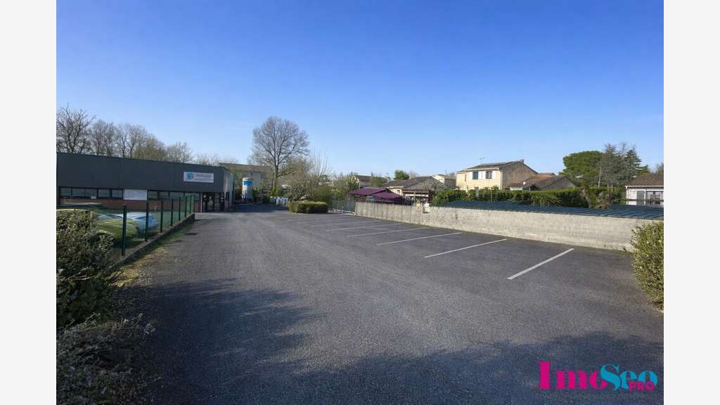 Entrepôt à louer à Artigues-près-Bordeaux N89