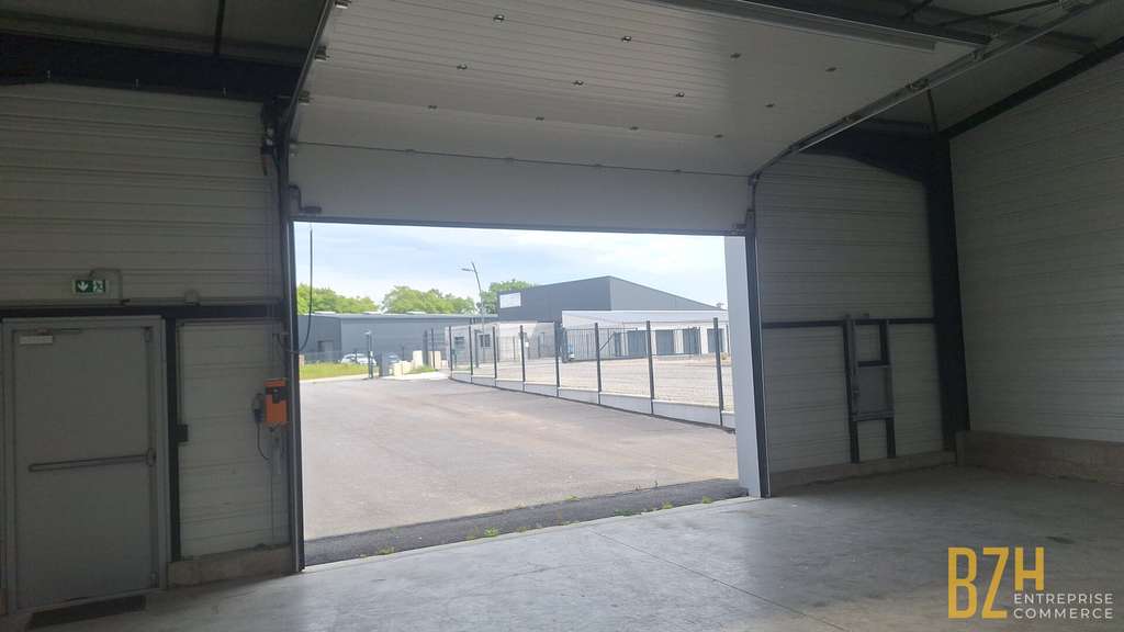 Location local d'activité de 148m² en za Arsal