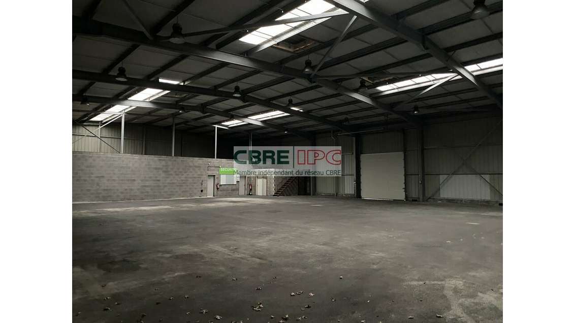 Location local d'activités 900m² à Ascain