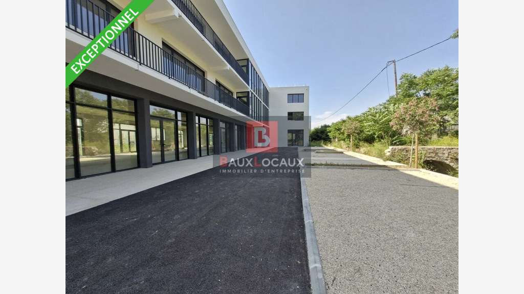 Bureaux haut de gamme 600m² à louer à Aubagne