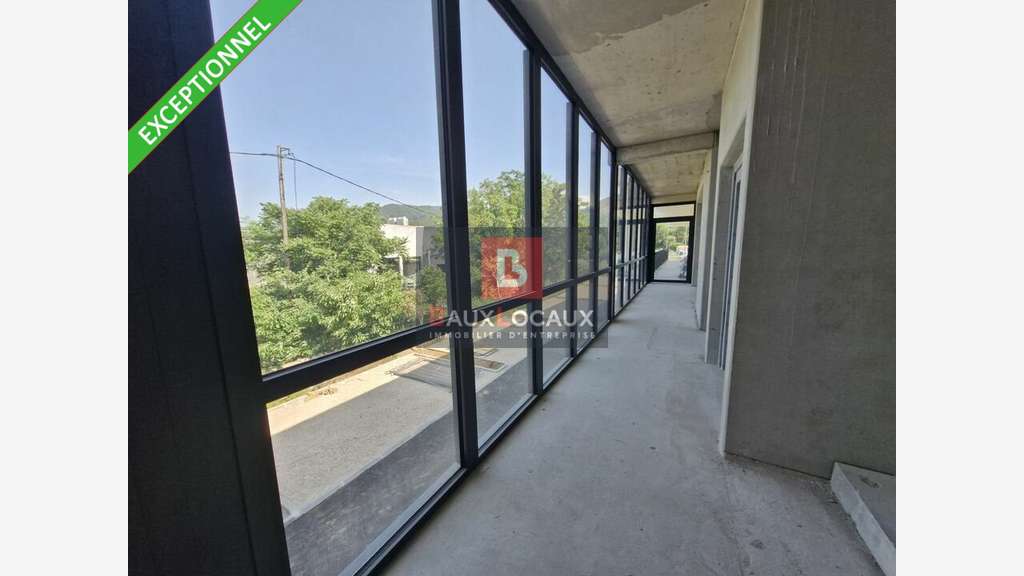 Bureaux haut de gamme 600m² à louer à Aubagne