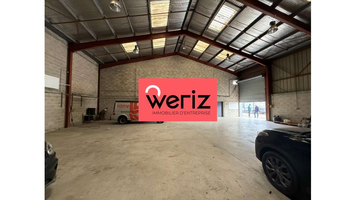 A louer local d'activité 400m² à Aubagne