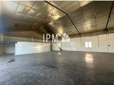 Location Locaux d'activités - Entrepôts à Aubagne