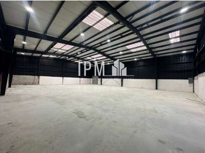 Location Locaux d'activités - Entrepôts à Aubagne