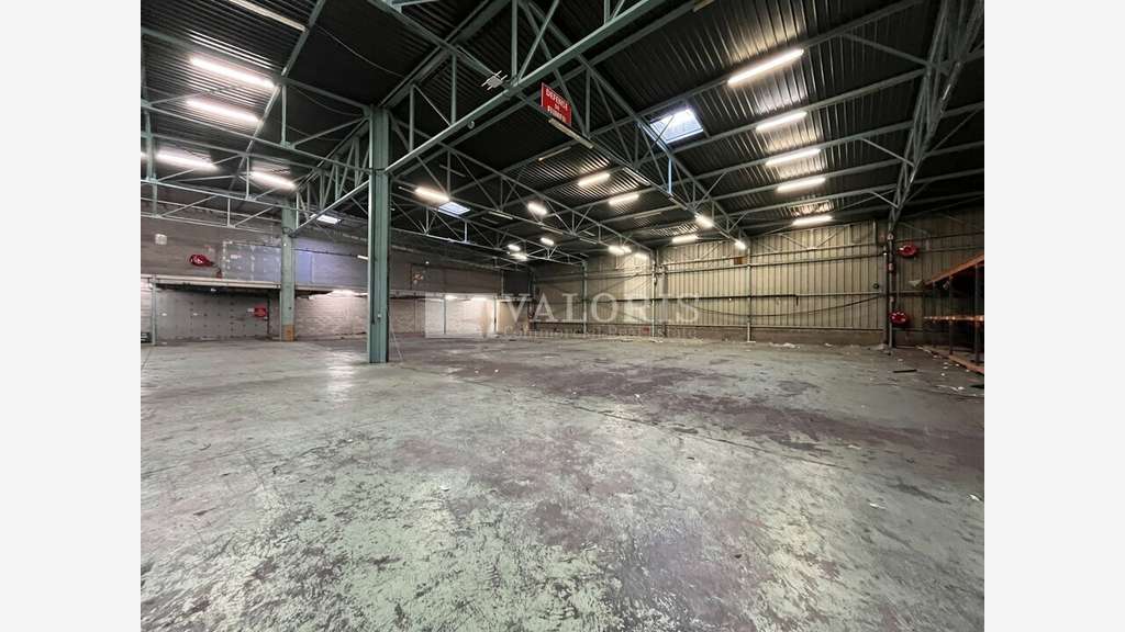 Entrepôt logistique à louer zone Paluds à Aubagne