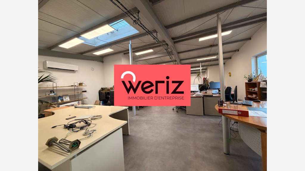 Location bureaux de 1500m² rénovés à Aubagne